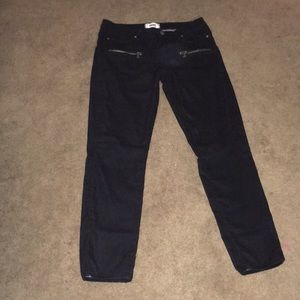 Women’s PAIGE jeans size 28.Clean and ready to go!